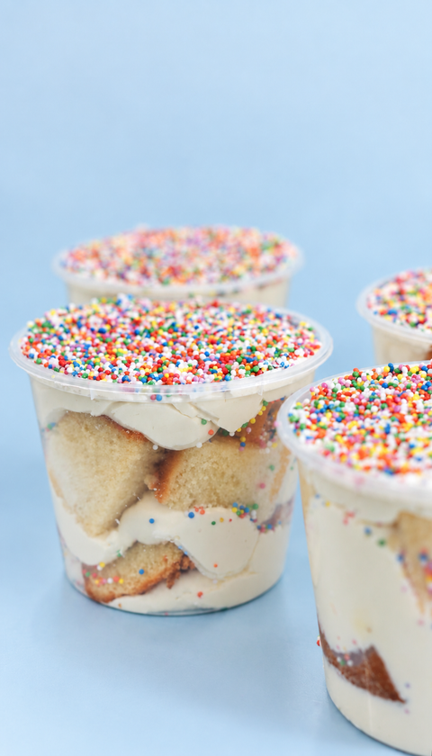 The Viral Dot Cake Tub.