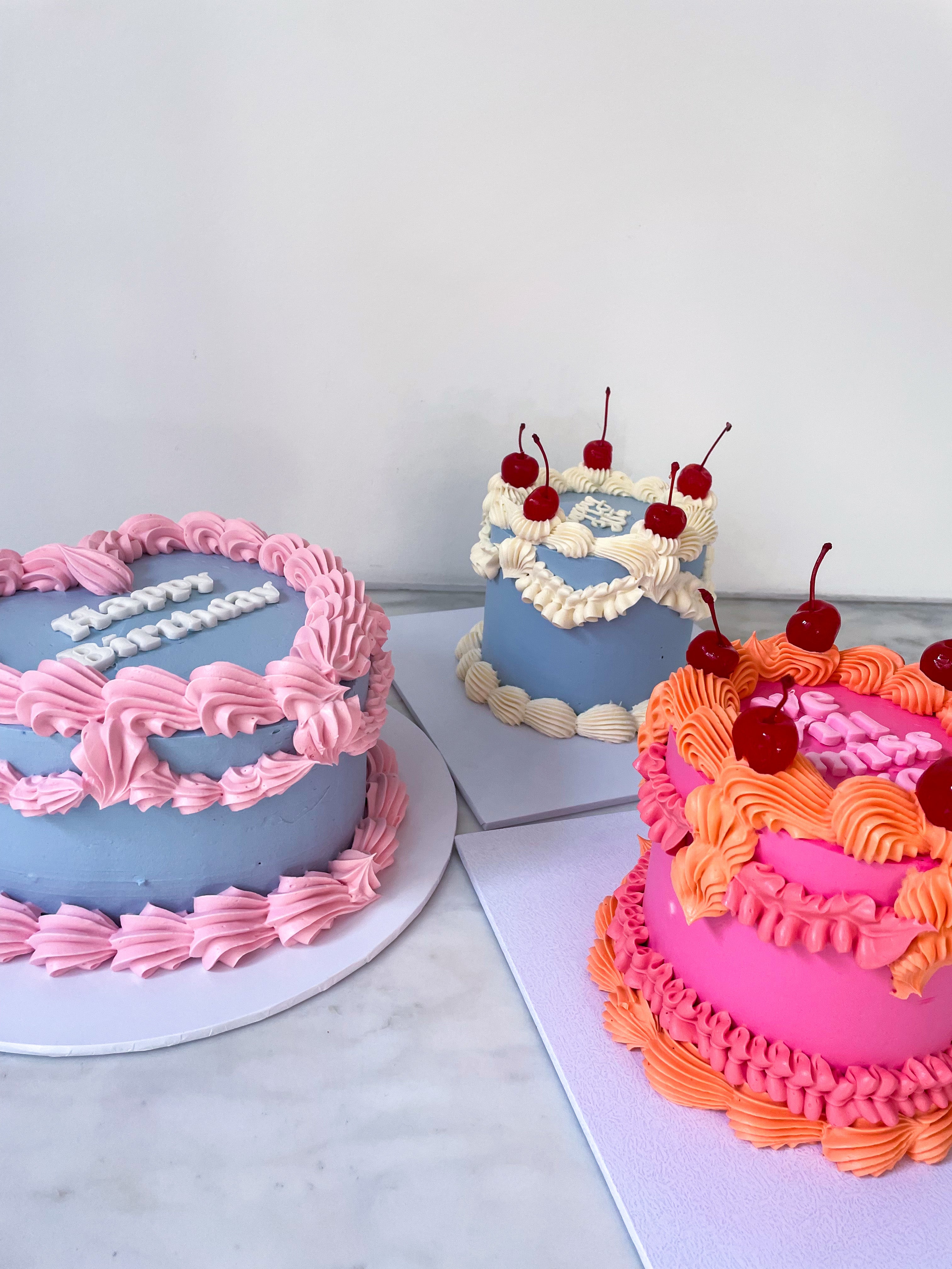 The Fashion World Is Sweet For These Unashamedly Retro '80s Cakes | British  Vogue
