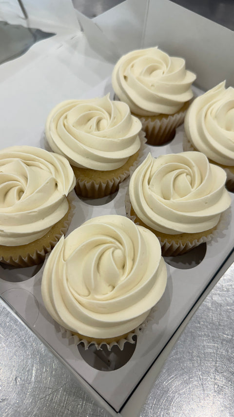 Gender Reveal Cupcakes.